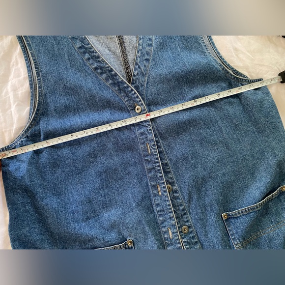 Cherokee Denim Vest with Pockets - Picture 8 of 12